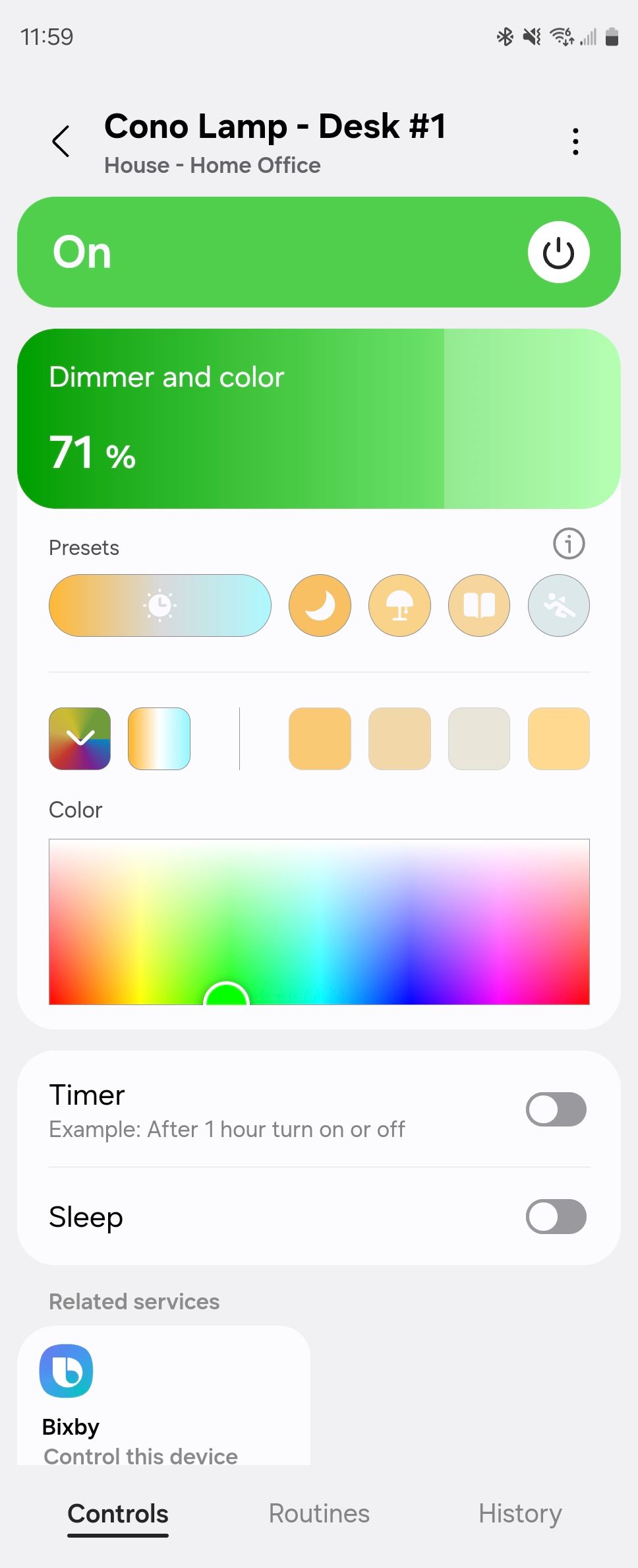 Smart lamp controls in the Samsung SmartThings Android app. 