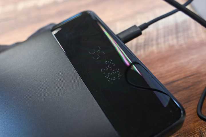 Display on the Baseus 20,000mAh 100W Laptop Power Bank.