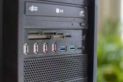 LG Desktop computer tower ports