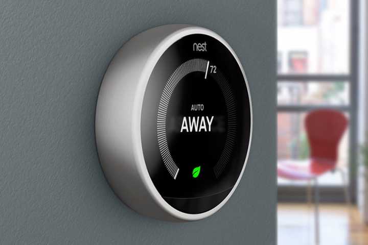 A Nest thermostat in auto-away mode.