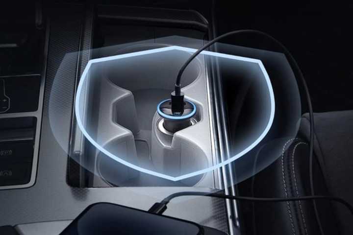 Anker-car-charger