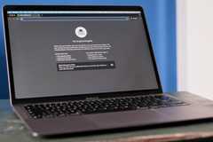 MacBook Air showing Incognito mode in Chrome.