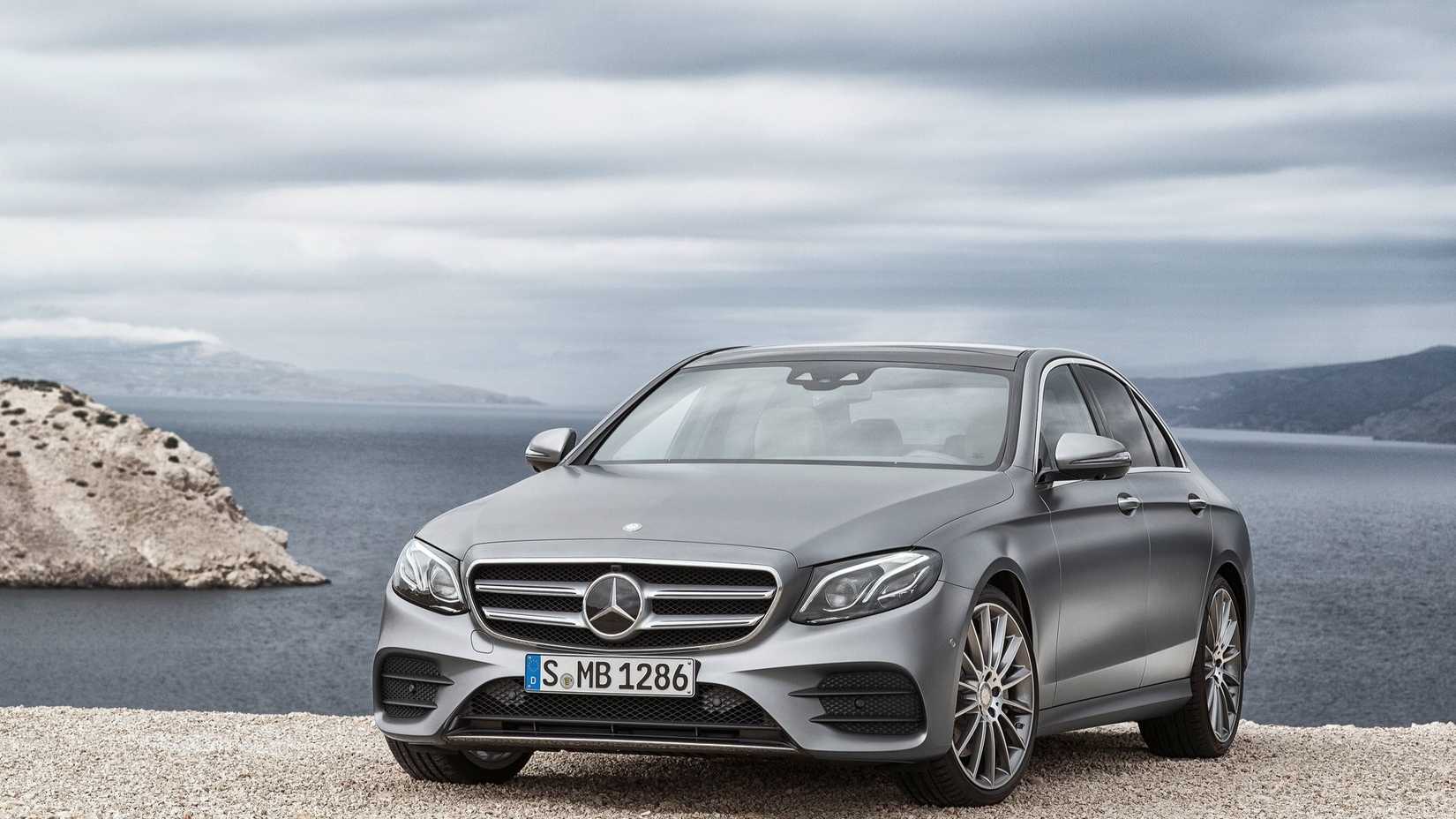 Front 3/4 shot of a 2017 Mercedes-Benz E-Class