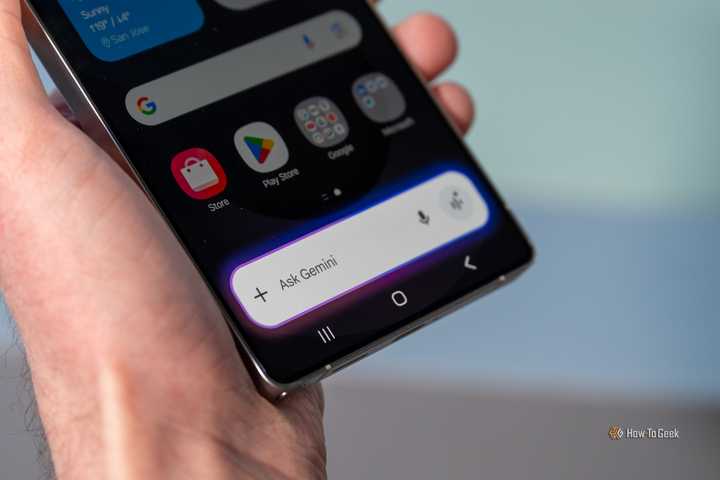 Multi modal Gemini AI search after pressing the side button on the Samsung Galaxy S25 Ultra.