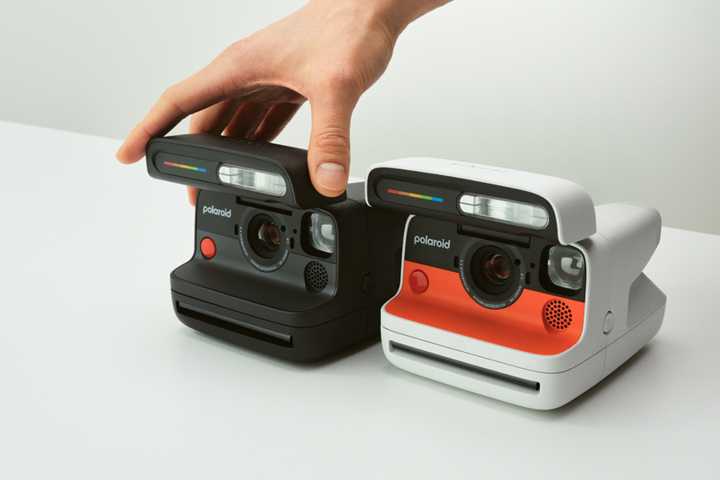 Polaroid-flip-main