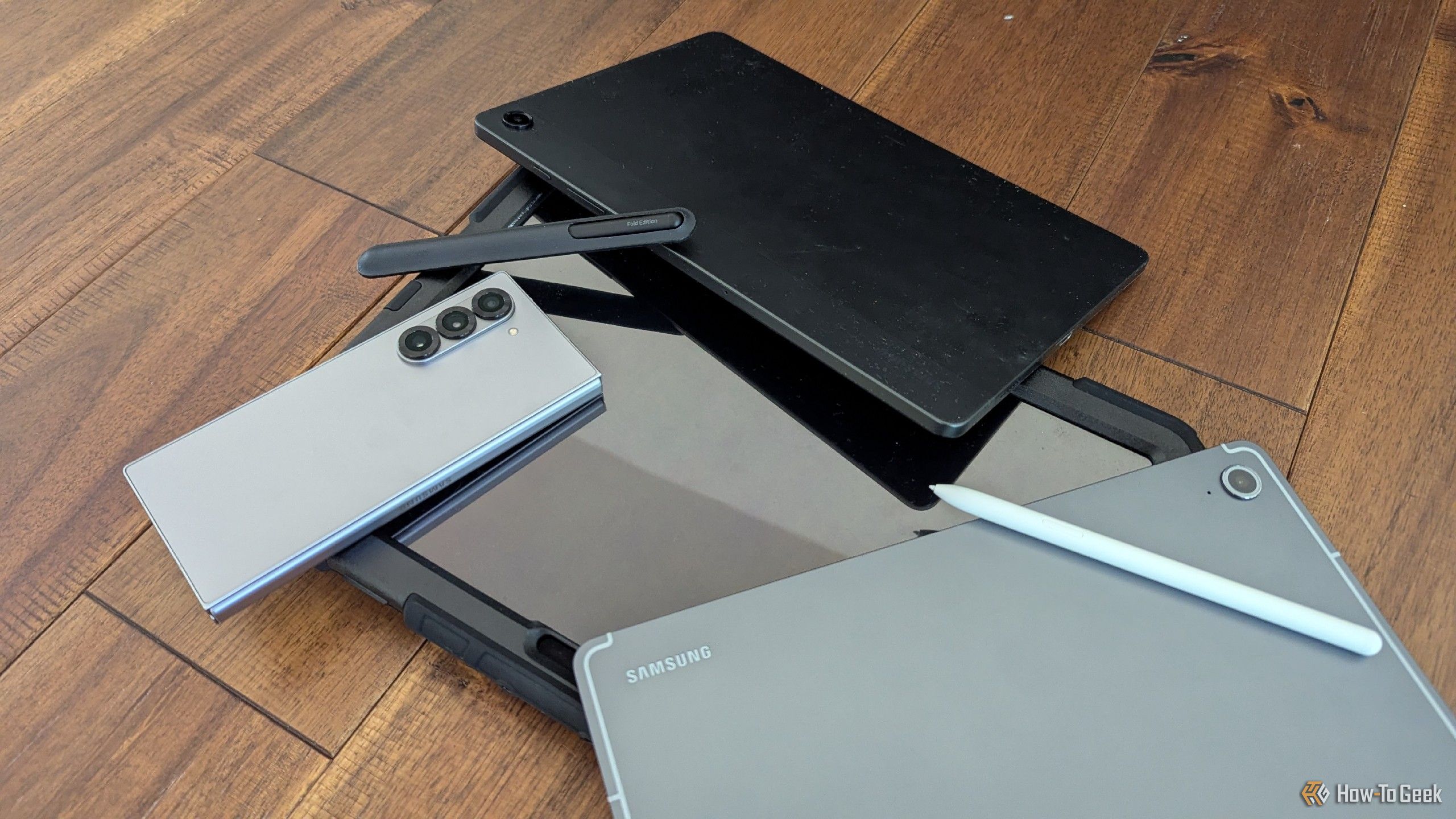 Three Samsung Galaxy tablets and a Z Fold 6.