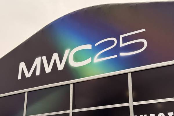 sign-at-mwc-2025-event.