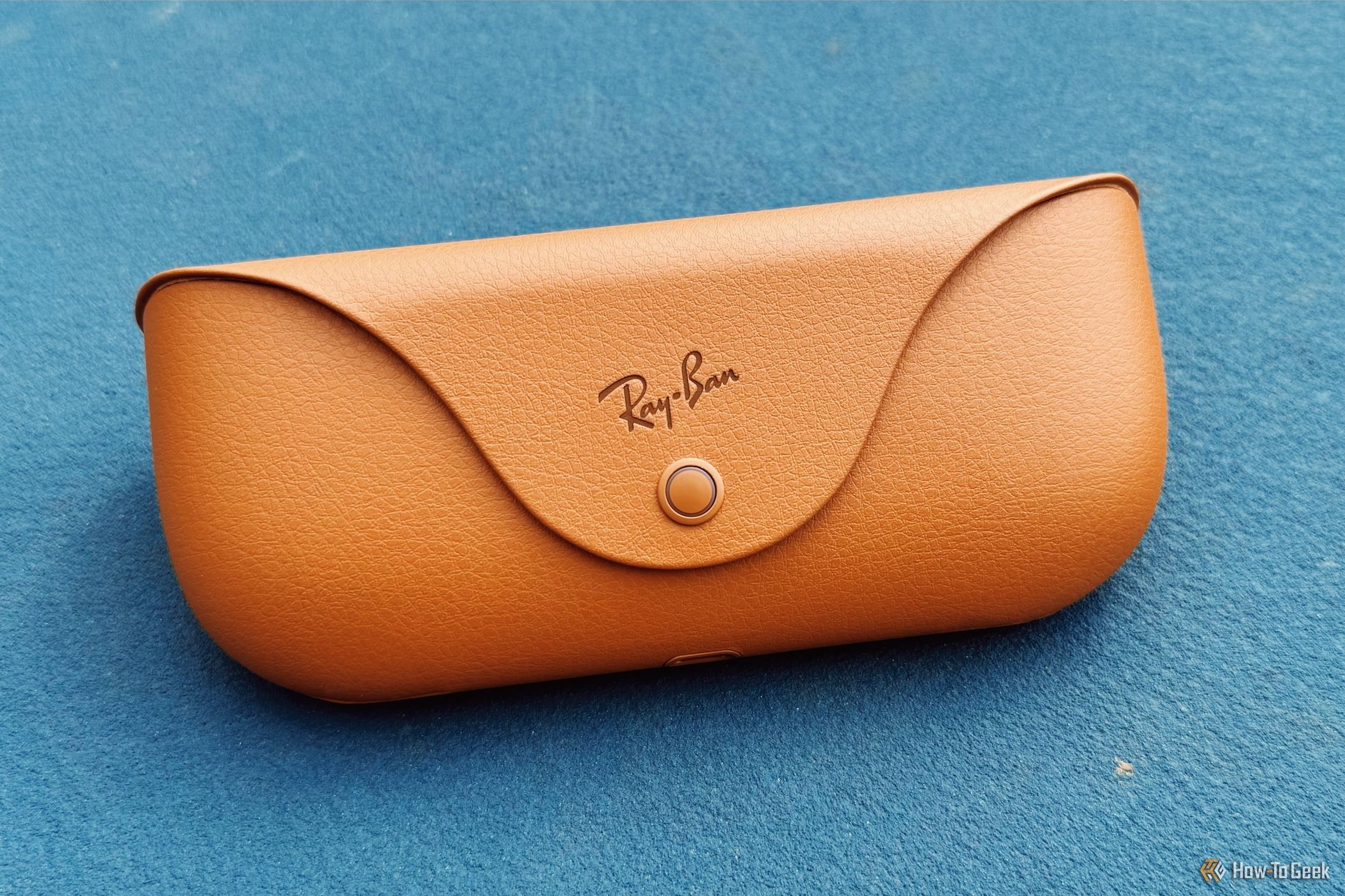 Ray-Ban Meta Smart Glasses charging case