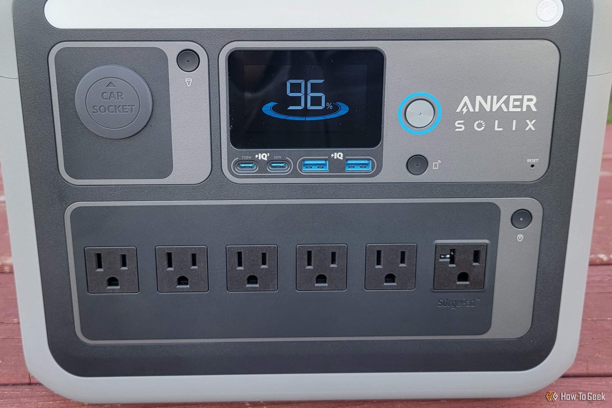 Anker SOLIX C1000 plugs and watts