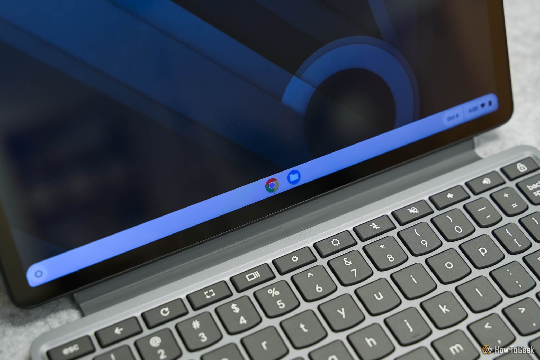 Chromebook taskbar on the Lenovo Chromebook Duet 11-Inch.